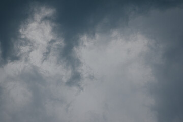 Fototapeta premium ゲリラ豪雨直前の積乱雲