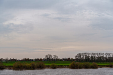 Nijmegen und der Fluß Waal
