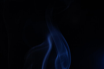 Fototapeta premium Blue minimalistic background, smoke on a dark background, colourful abstract, line of light, perfect light