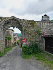 Tarn et Garonne, village de Bruniquel et son Château 