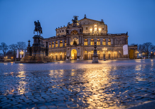 Semperoper opera house in Dresden, Saxony, Germany