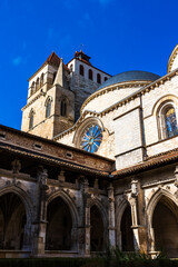 Western and Northern Galleries of the Cloister of Saint-Etienne Cathedral in Cahors, a skillful blend of Romanesque and Gothic architecture