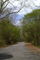 En Aragua podemos encontrar muchas carreteras secundarias,son las que nos acercan a los pequeños...
