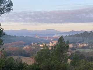 Fototapeta premium Girona skyline silhouette on a sunrise landscape beautiful scene