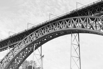 Obraz premium Buildings in downtown Porto in Portugal in black and white