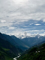 Naklejka premium Beautiful mountain landscape (Sissu,HP,India) 