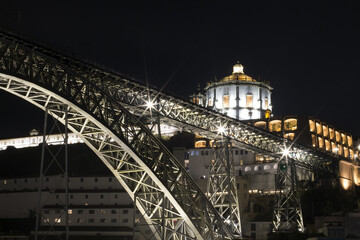 Obraz premium Buildings in downtown, Ribeira, Porto in Portugal by night