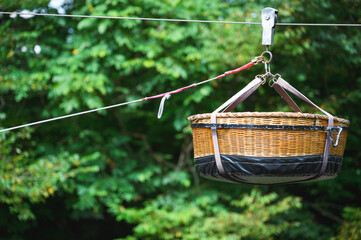 郭公だんごの籠