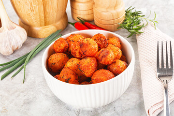 Baked young potato with paprika