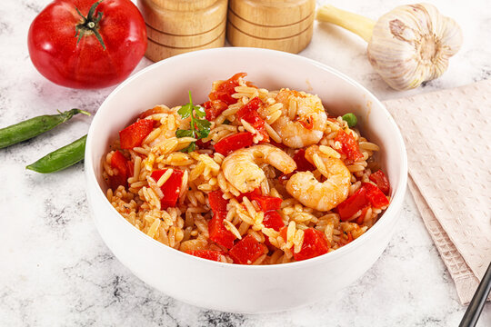 Italian pasta orzo with prawn