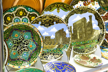 Painted Majolica for sale as souvenirs in Uzbekistan