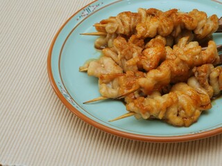 鶏皮のヤキトリ