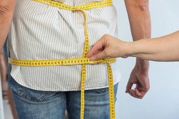 Ma&szlig; nehmen am K&ouml;rper