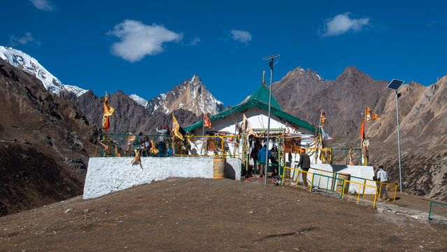 Shiv Parvati Temple is located next to Parvati Sarovar, is dedicated to Lord Shiva and is a prominent place of worship for pilgrims visiting Adi Kailash.
