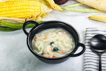 Soup with prawn and noodle