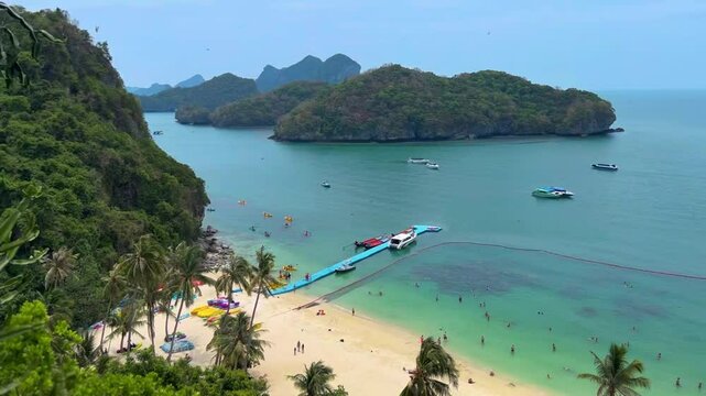 Scenic beach view with boats in Ang Thong National Park, Thailand