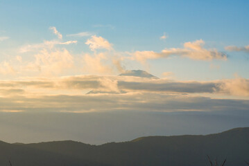 夕方の大涌谷から望む富士山　Mt. Fuji from Owakudani