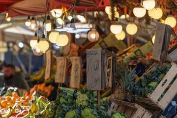 Etal d'un marché à Palerme en Sicile