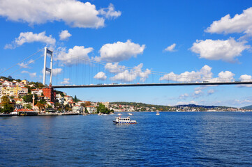 Fototapeta premium Fatih Sultan Mehmet Bosphorus Bridge in Istanbul, Turkey.