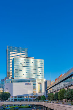 【縦写真】仙台駅