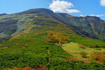 秋の暑寒別岳登山　北海道の絶景 日本二百名山