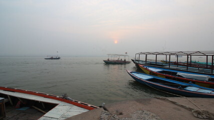 Fototapeta premium Sunrise on the Ganges River