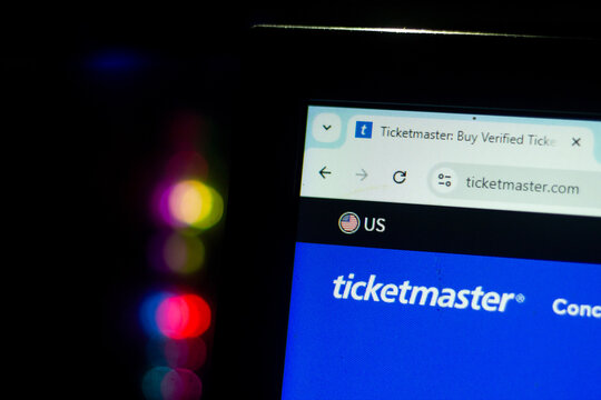 pringsewu, lampung; December 2, 2024; : Monitor the website screen for Ticketmaster, American ticket sales and distribution company based in Beverly Hills, California