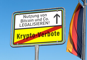 Statt Krypto-Verbote, Nutzung von Bitcoin und Co. in Deutschland weiter LEGALISIEREN!, Wegweiser, Verkehrsschild, (Symbolbild)