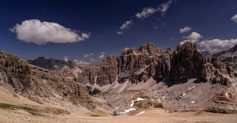 Dolomity , Alpy , Włochy , Italia , Góry © Daniel Folek