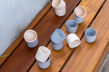 Smooth ceramic mug in white and gray