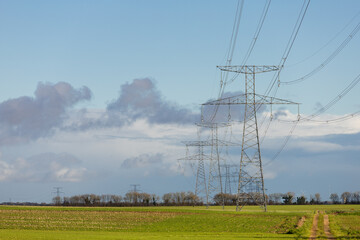 pylônes électriques