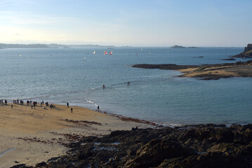 Saint-Malo en hiver, marée montante