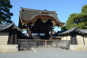 Fototapeta premium 京都御所 建春門 京都市上京区