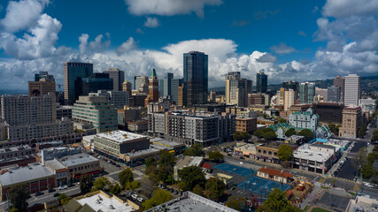 Fototapeta premium aerial view of Oakland Skyline