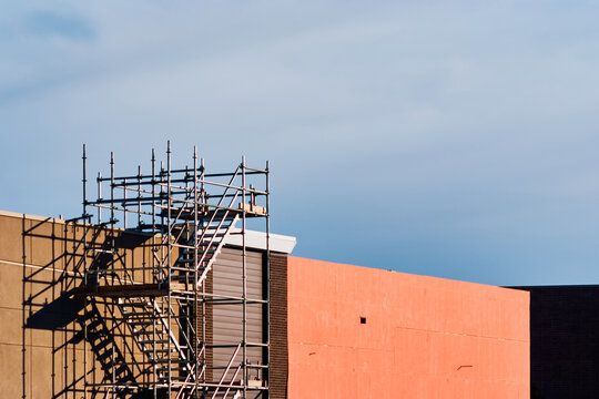  man-made scaffolding