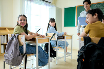 Obraz premium A schoolchild with his rucksack to store vital stuff for class