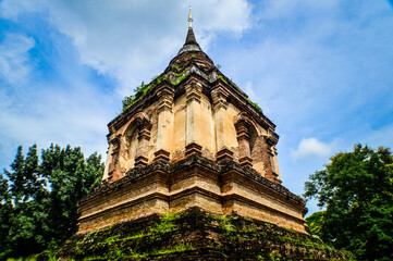 Fototapeta premium Old Pagoda, Architecture Lanna, Symbols of Buddhism at Wat Jedyod Royal temple, Muang Chiang Mai, Chiang Mai, Northern Thailand