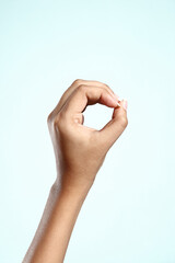 women hand showing O sign 