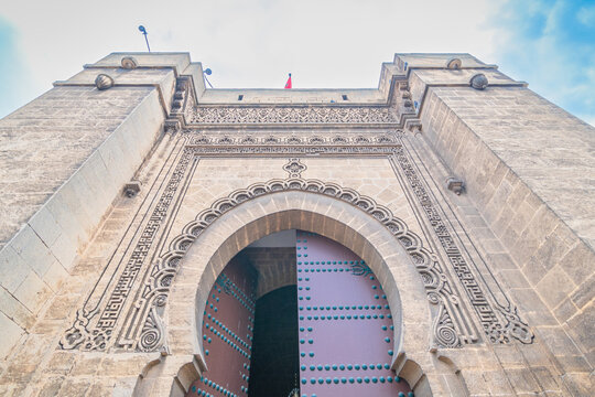 Casablanca, Maroc - 22 octobre 2024 : Mahkama of Pacha dans le quartier historique des Habous &agrave; Casablanca au Maroc.	