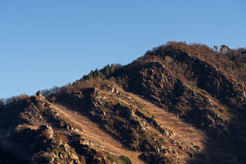 Schwedenkopf und Michaelskapelle, Mayschoß, Ahrtal, Herbst 2024