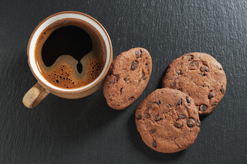 Coffee with chocolate cookies