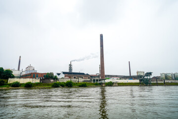 View of the surrounding area at the harbor in Duisburg.
Industrial port on the Ruhr.