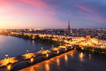 Pont de Pierre, Bordeaux