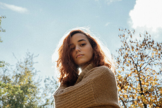 Chica en los parques de Madrid (Fuenlabrada)