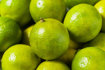 Sour Organic Green Key Limes