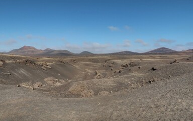 volcan El Cuervo et volcans dans le parc national de Timanfaya à Lanzarote, canaries, Espagne	