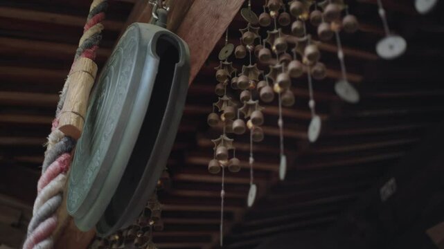 神社の仏具 -鰐口- 梵音具