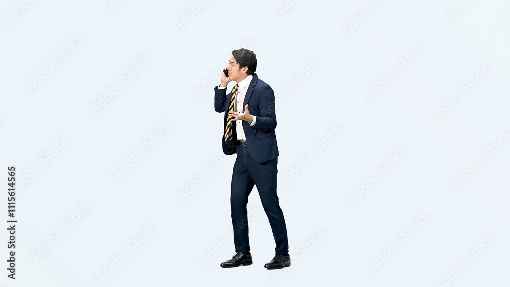 Leinwandbilder 通話、ビジネスマン、スマホ、男性、サラリーマン、ビジネスパーソン、仕事、スマートフォン、忙しい、上司、管理職、指示、指導、ビジネス、全身、オフィス、スーツ、踊る、人材、日本人、慌てる、焦る、営業、セールスマン、ダンス、会社員、パントマイム、アプリ、トラブル、問題、困る、ストレス、失敗、切り抜き、コピースペース、マーケティング、操作、DX、デジタルトランスフォーメーション、経営、リーダー、連絡、怒る