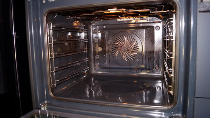 Obraz premium very dirty oven