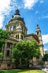 Fototapeta premium St.Stephen Basilica in Budapest at daytime. Side View.